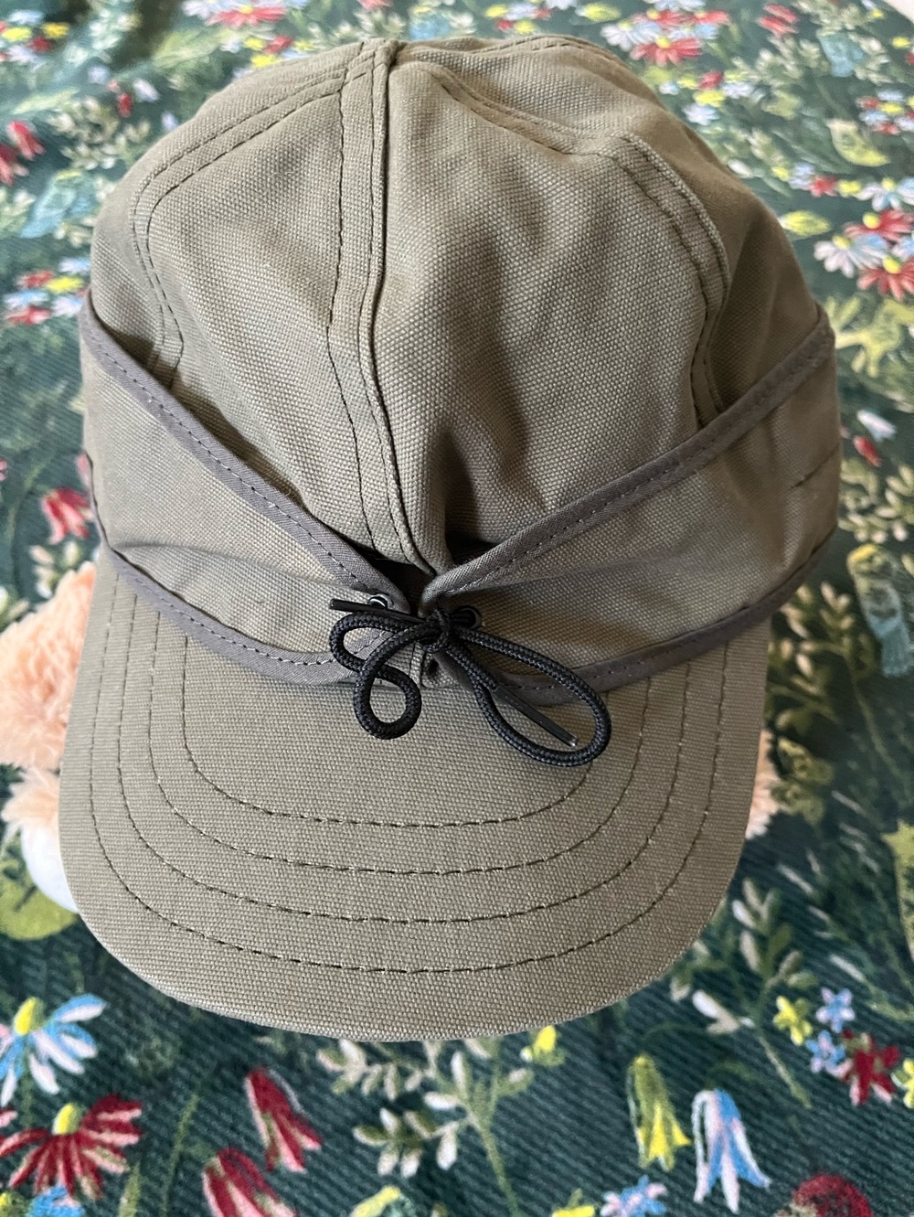 Stormy Kromer Men's Olive Green Canvas Utility Cap.